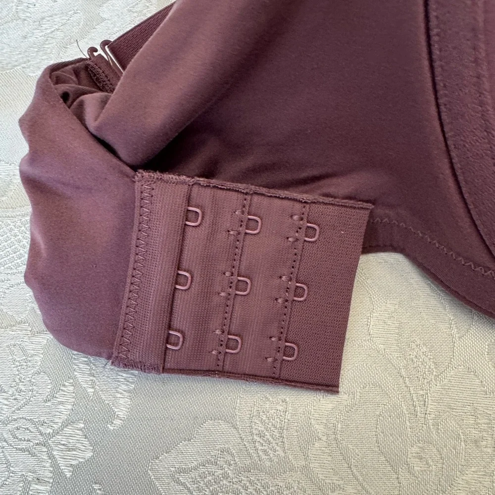 Bali Bra Size 36DD‎ One Smooth U Comfort Stretch Lace Underwire Bra Purple New